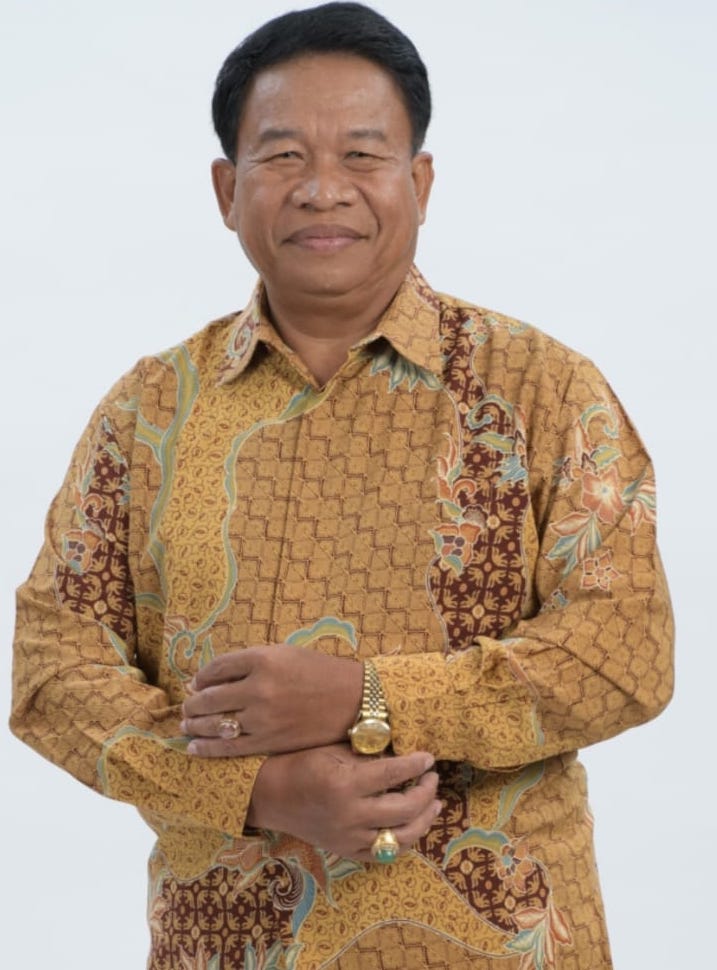 DR. DRS. I MADE PANDE CAKRA, M.SI